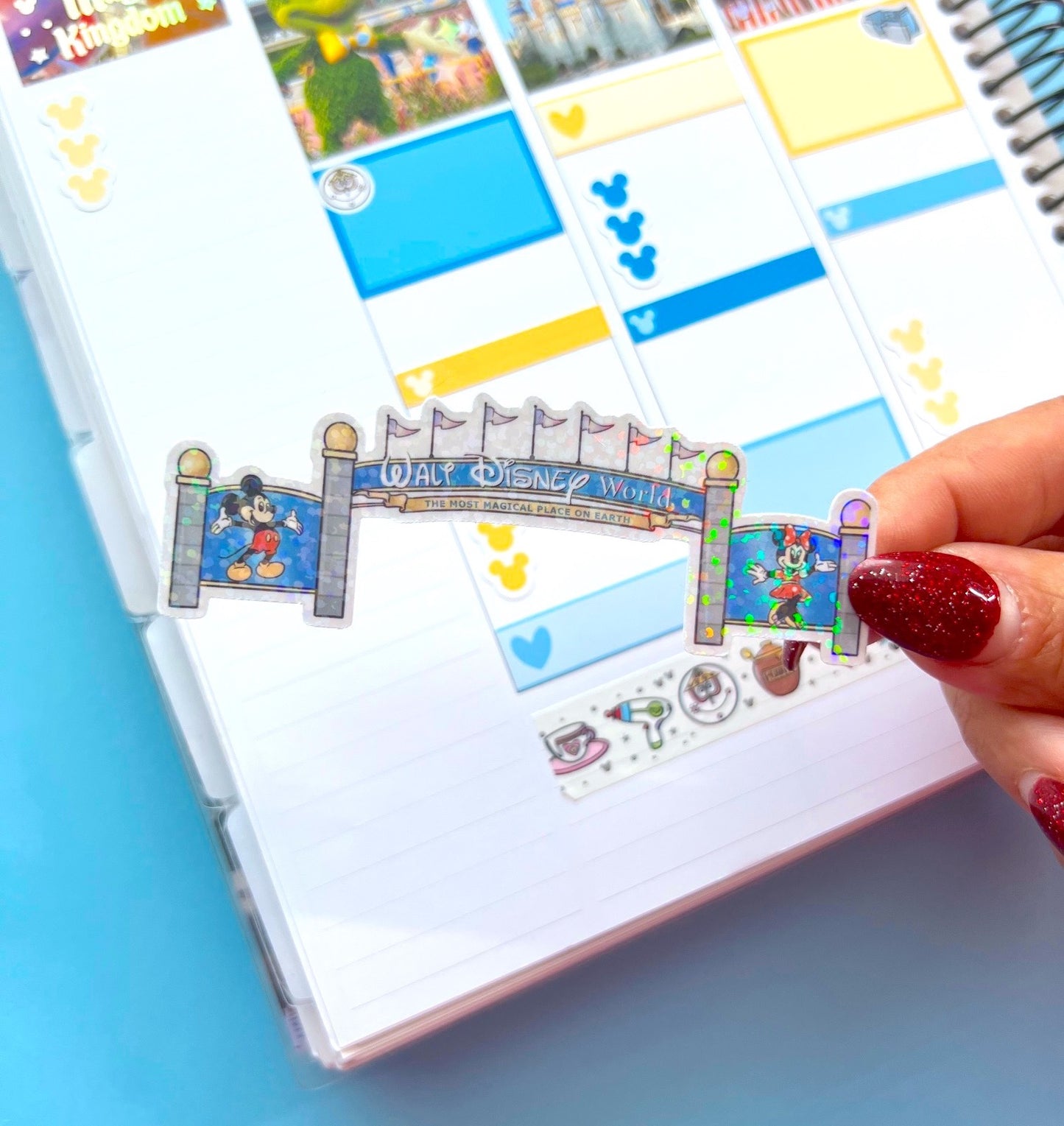 WDW Arch / Glitter Die Cut Sticker