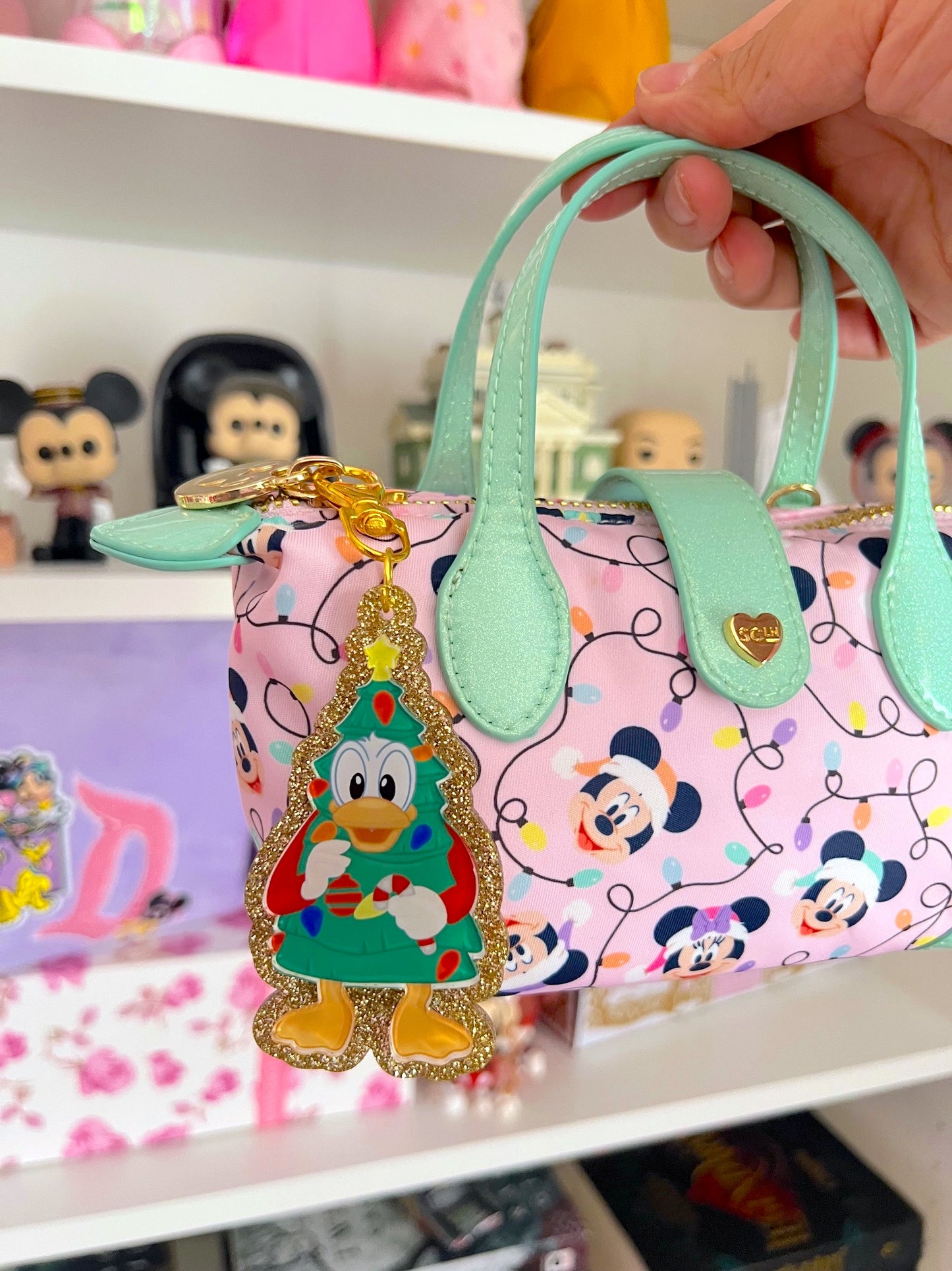 Donald XMAS Tree Bag Charm / Keychain (LIMITED)